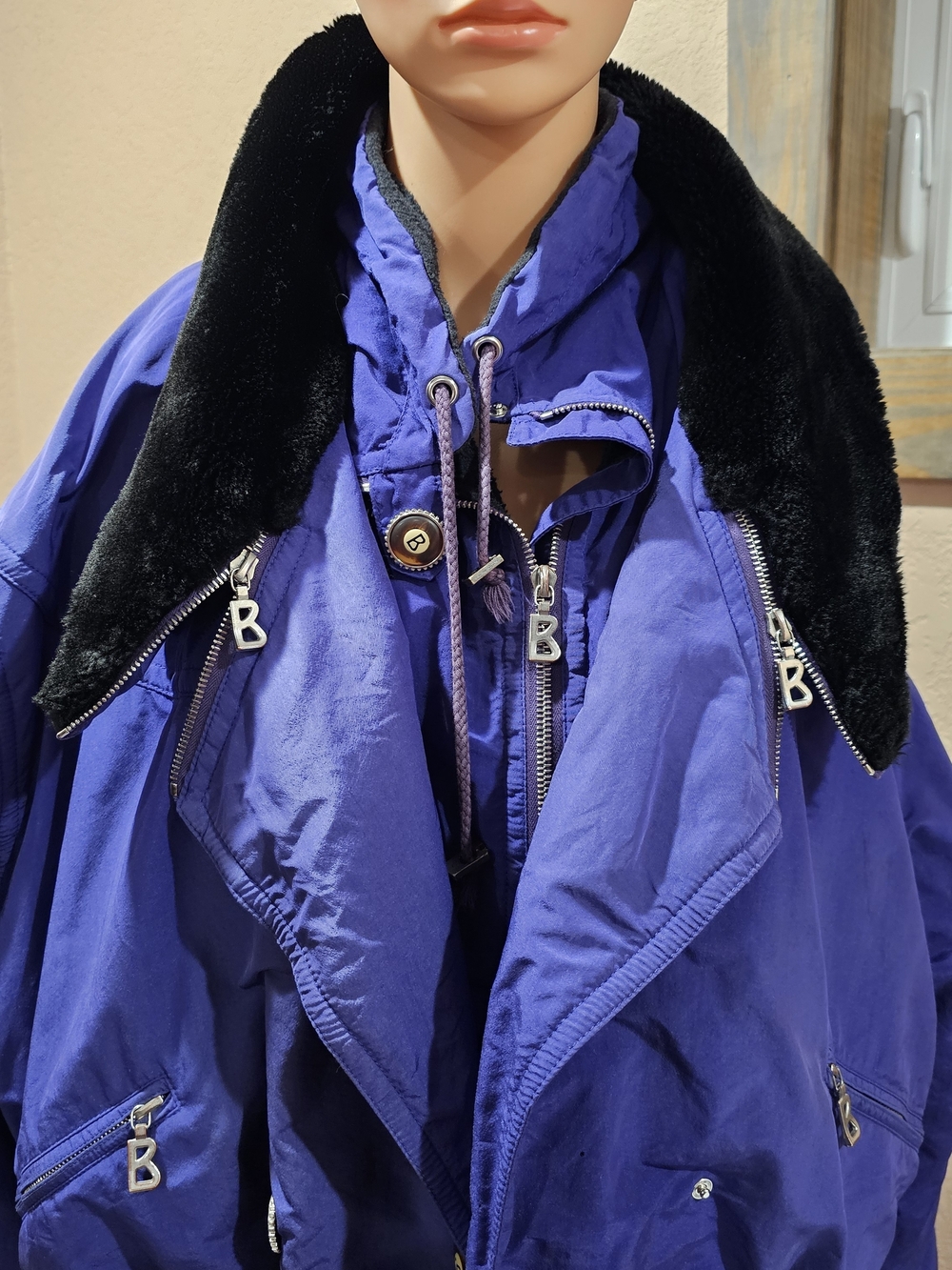 Vintage Bogner Ski Jacket Fur Collar Oversized Blue USA Luxury Retro 80s 90s